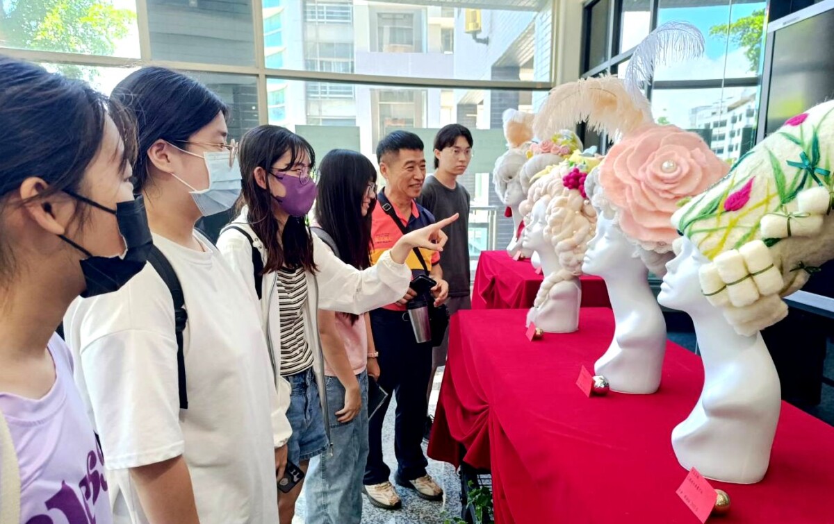 0ef5294613dd1a32905c1553aefed0c2