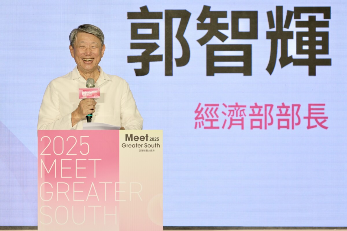 3c6adf6880b37ad84cf683ef5a28c005