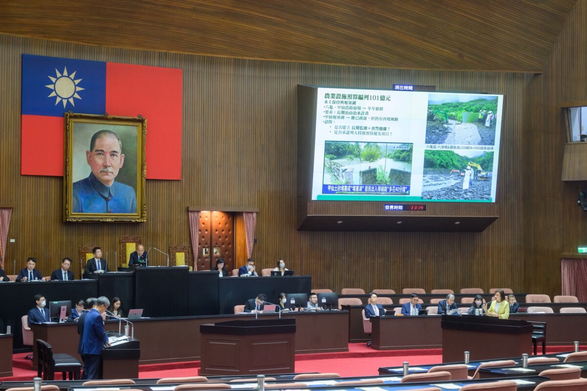 5b55b0402345546090aed25da8477354