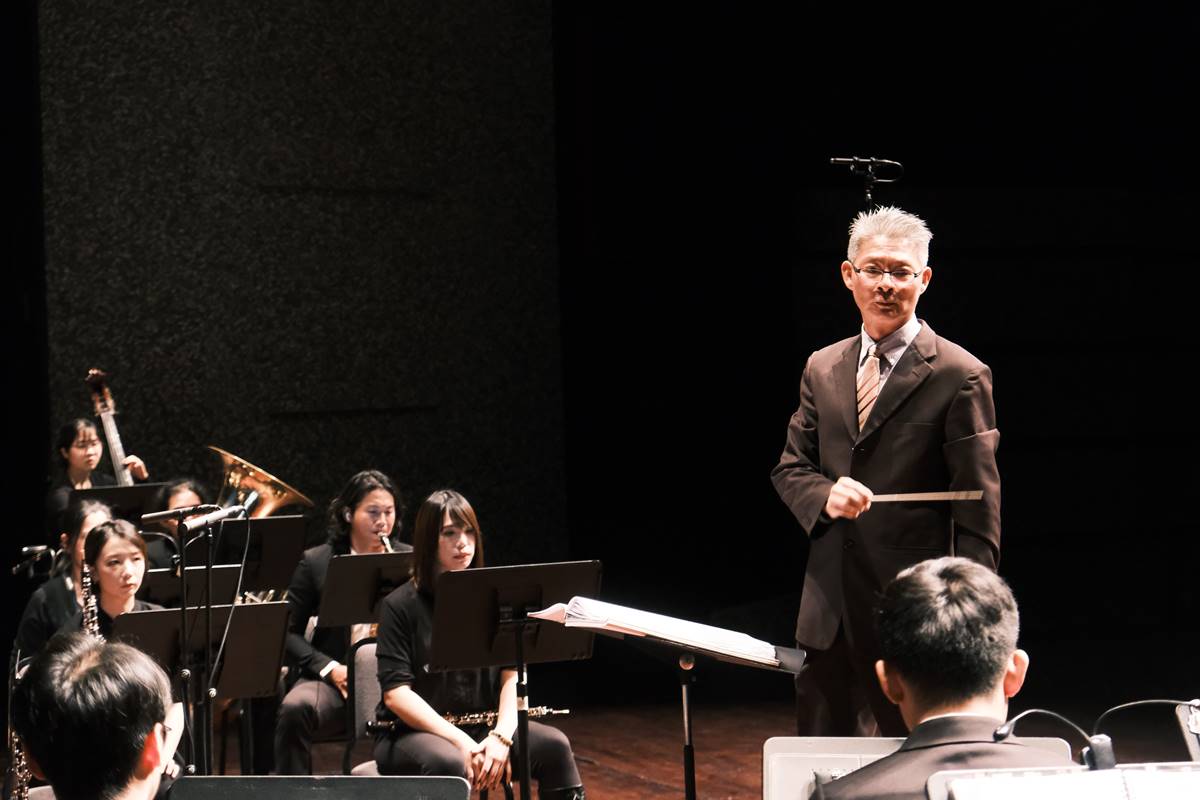 6d388062270d3ef66b492f502ffe51f3