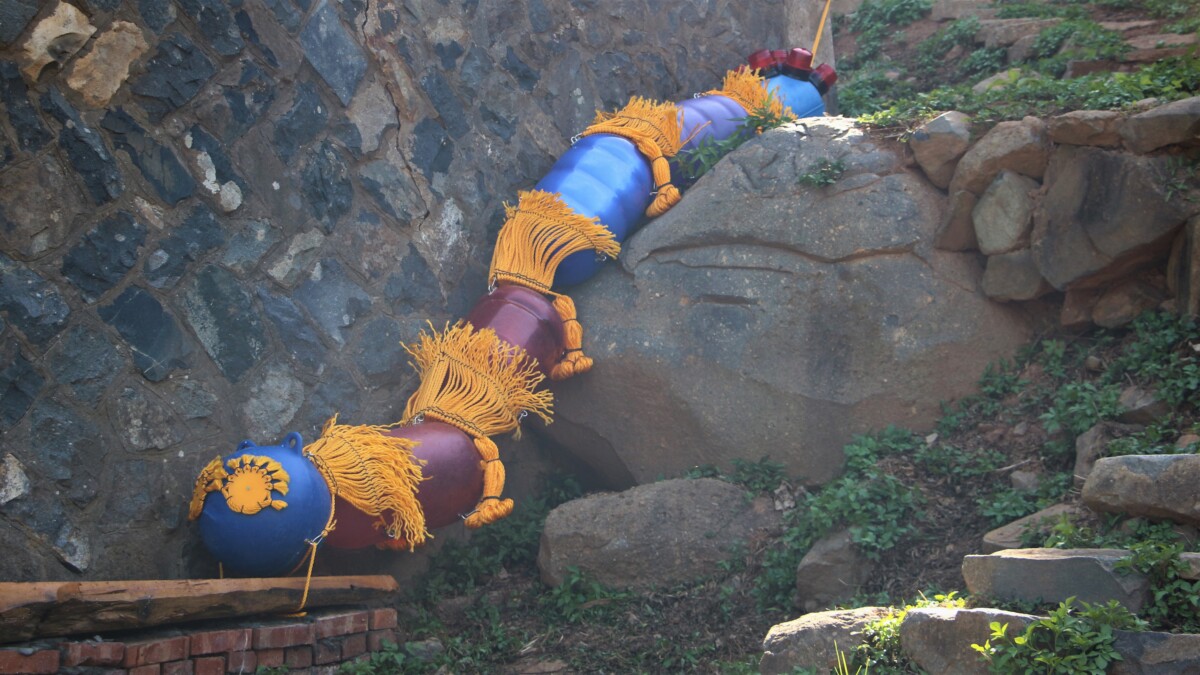 02ee10d201068f443ad7f80c6d06600a