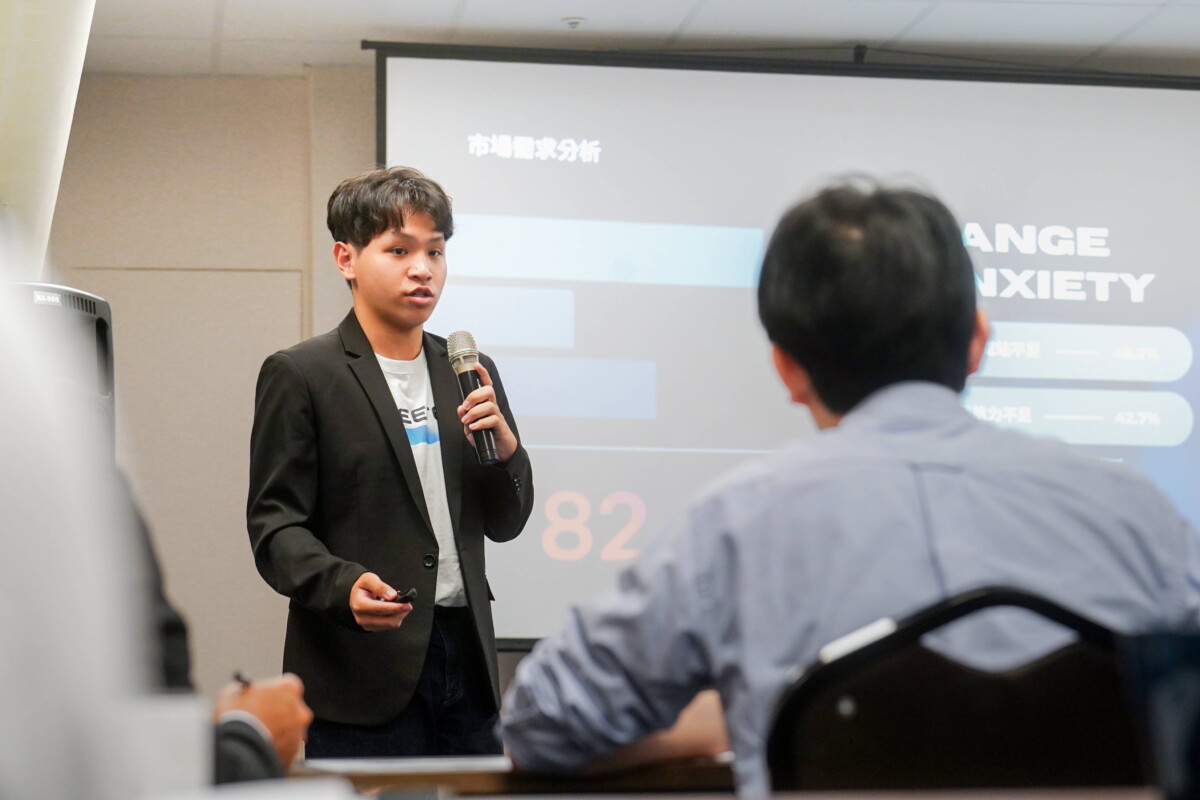 2170951a66ff08c5c159a1ab055cc22c