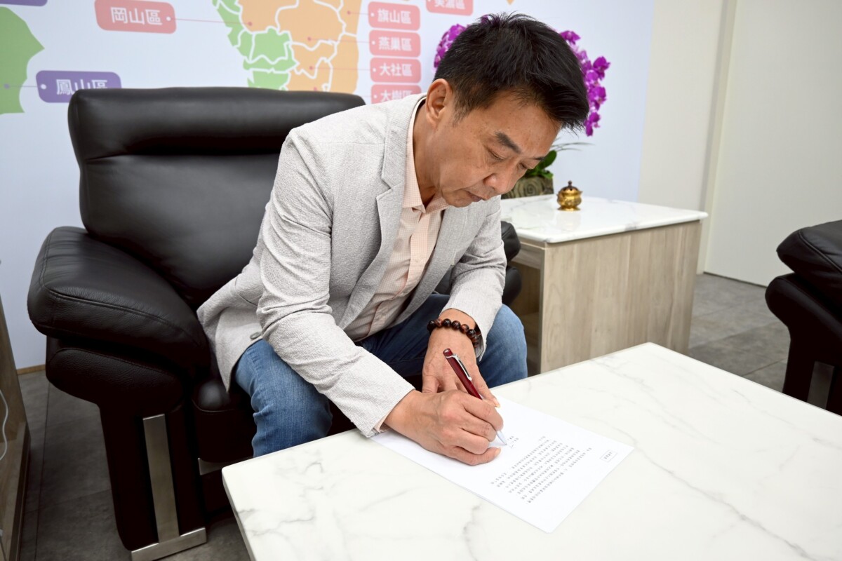 4199d48fef9996eb1bc64c026b3a6ce0