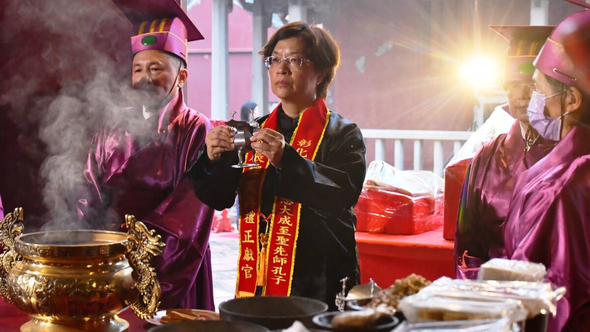 4da1fb1d5b8fd291a4adb4d3e5344f7d