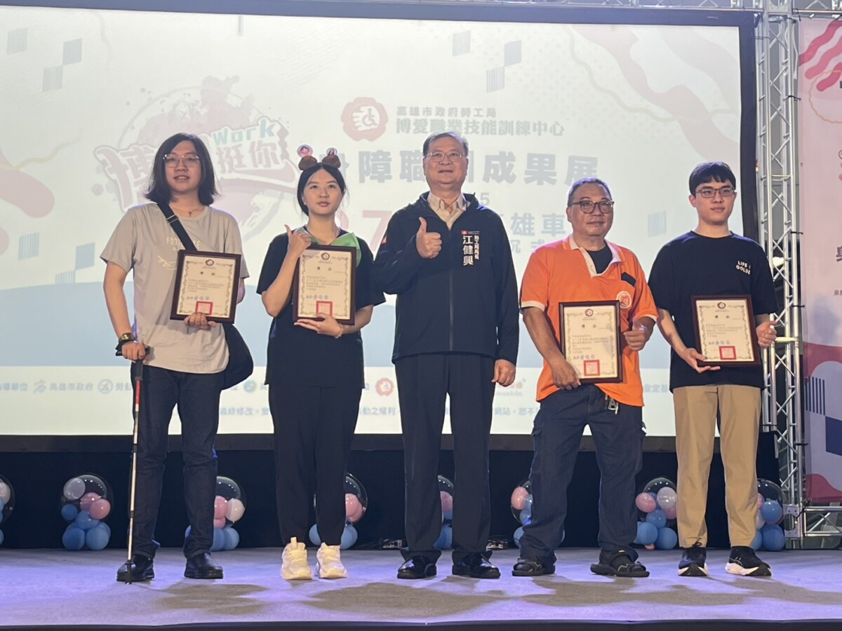 6b381c3b22a533b40fccd251c0f68288