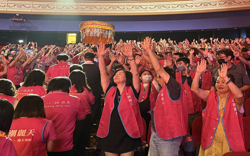 身心靈盛會 公益音樂會千人合一 傳遞正能量 81f1211fd4ac0fb5f4ad90927ab2f094