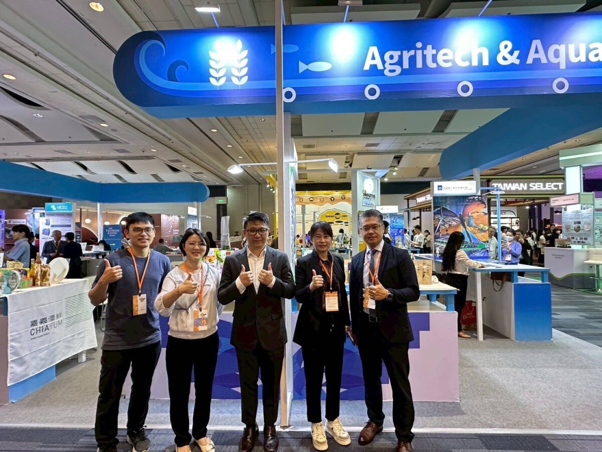 8d9aec935ea20e245a6ab826b0a04432