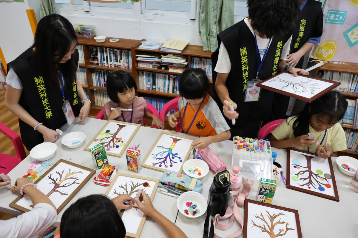 98eb3e1a1a1a569b493d603cd2b8b965