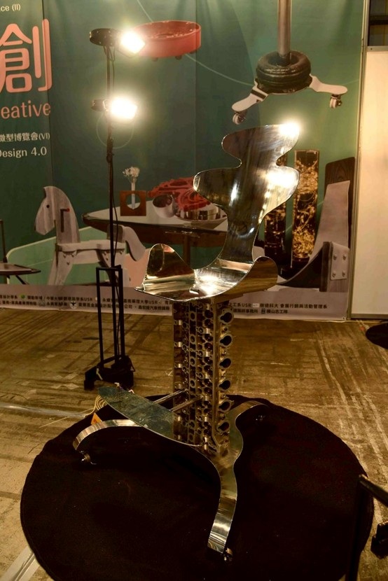 A04656e80cd2b051ebba54af3acf35dc