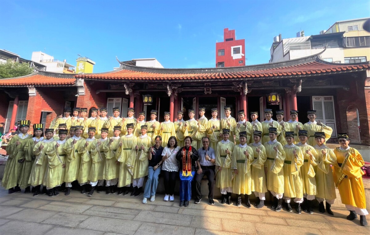 D2c4f50af106e6b709eac8bf77233054