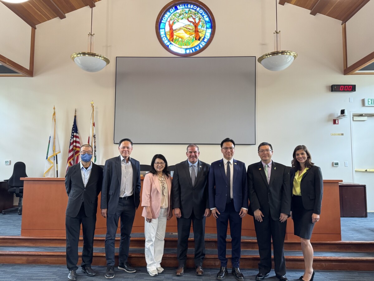 林智鴻走訪矽谷灣區 倡議教育科技合作 加速高雄國際升級 D60a3ea84dd449de219baed629cca77f