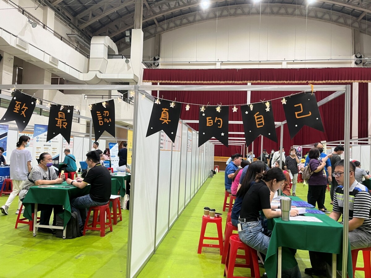 D8f30fd32898061c8922e4bd4bf4cda3