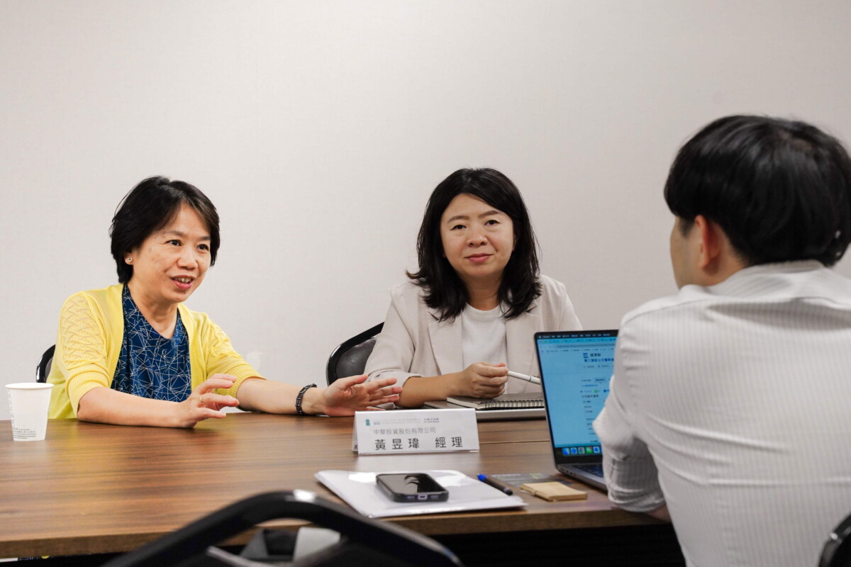 E09cb370fd44df103756fb40d1a5eb90