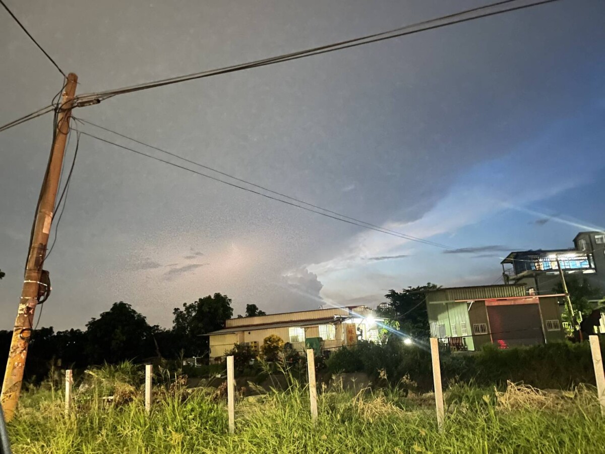 E8cd18b2304f160b79af0266e1eeda38