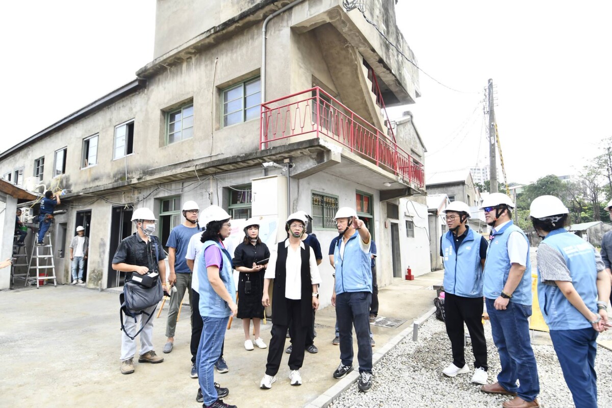 E99ad665964c2d2e35c545f95390d59a