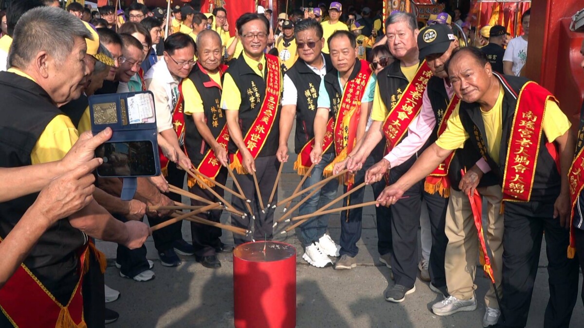 Fd5a12d2dad750f83159952e79aac801