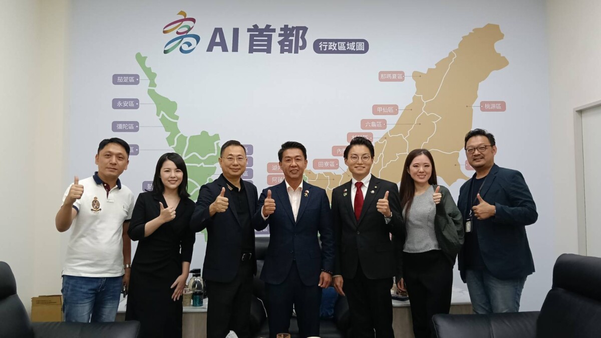 日市議員辻本太一拜會許智傑 深化臺日交流共譜友誼新篇章 05998853cd1ea4cf0b9d4007043d8164