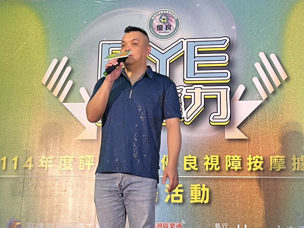 07b9842a55cf9f3676ba7d8d44b9a5c8