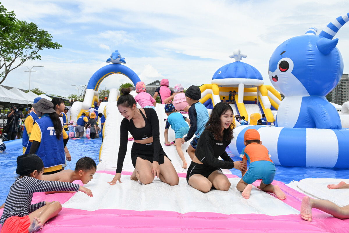 高雄海洋派對熱力開跑 星光水岸公園嗨翻夏日 094edb198e16476006f8a749be5a8a60