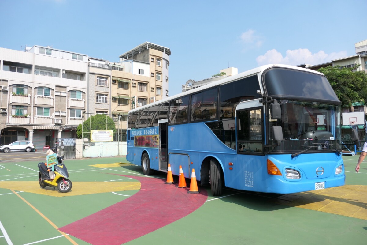 0b3676b99b8fb551eef7374a1e2201b9