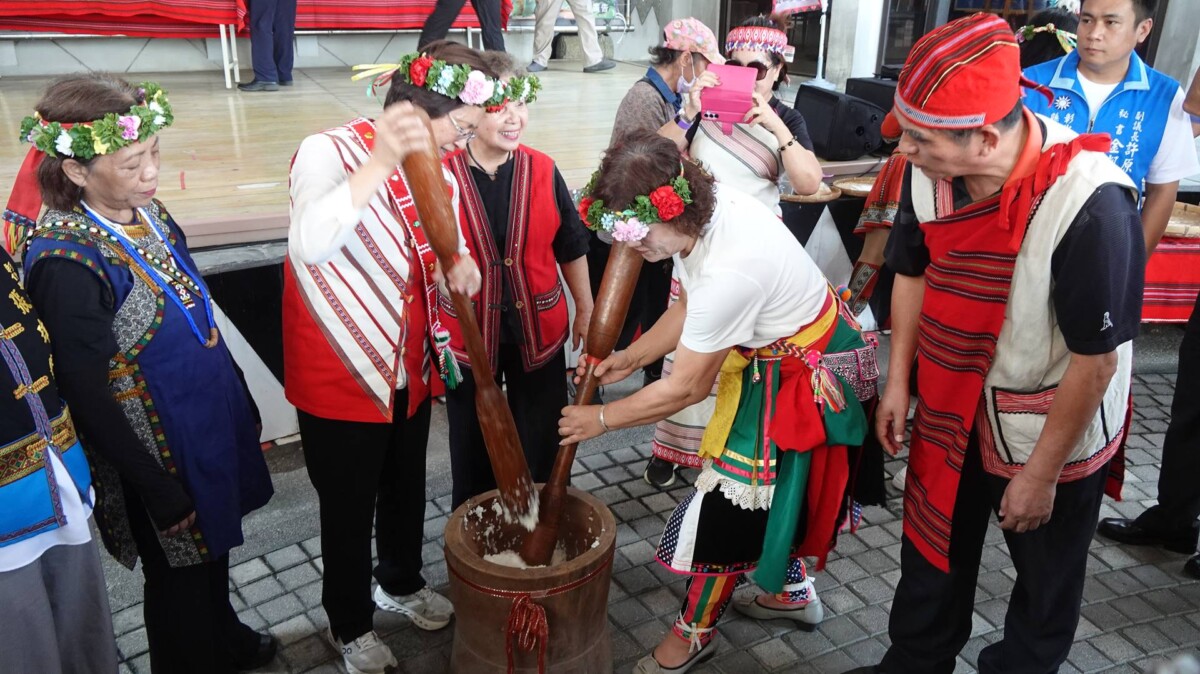 0e6a801b81c0e759f9e81199b563f37d