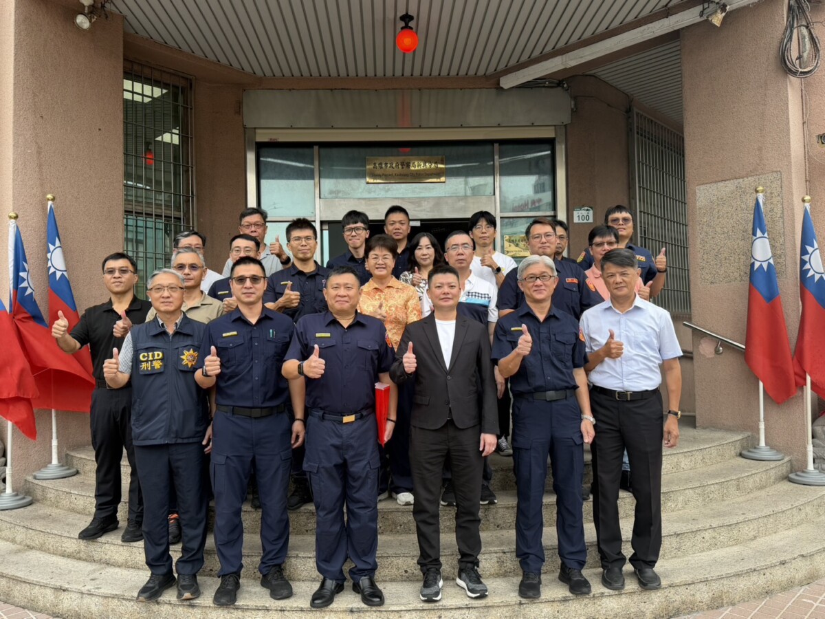 肯定警勤表現 曾俊傑慰勞破案有功員警 2bc04ba4dae944aba2cfc141ed1b4998