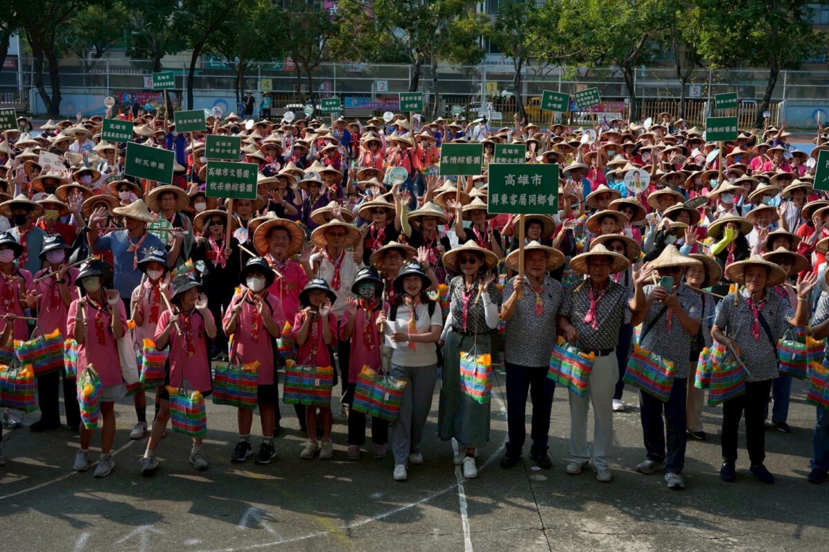 483a0e5f37fa4bdf890bc1f0442d2b06