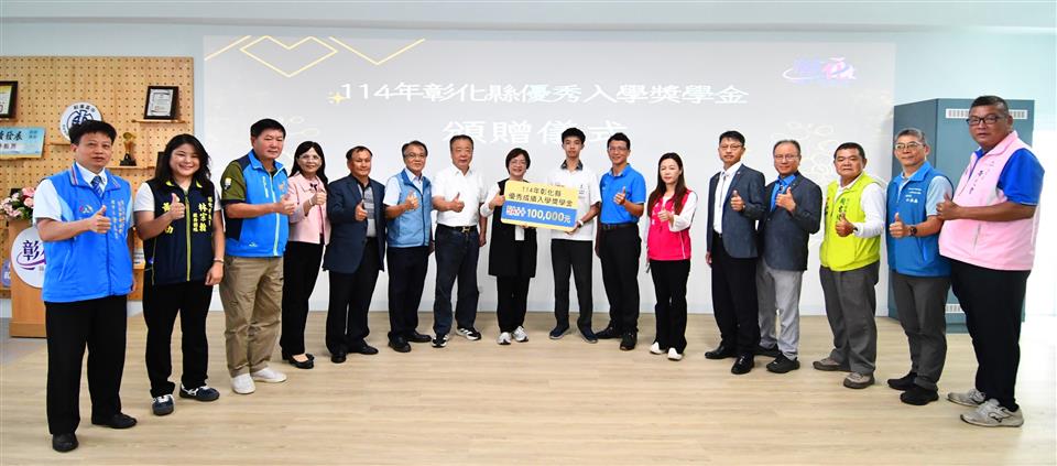 6447bf9c72f02237ecc969d89af34ac2