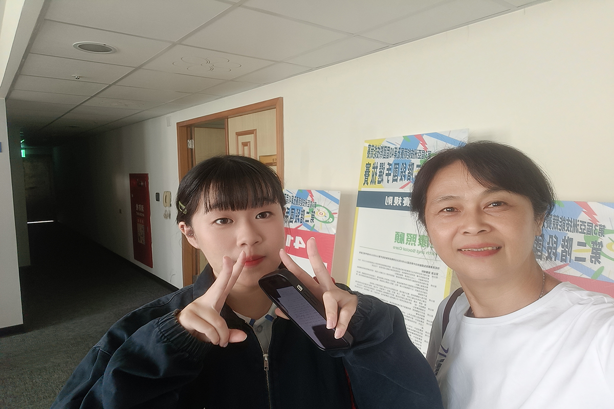 71ad572bc2407d7b93ee708715075b94