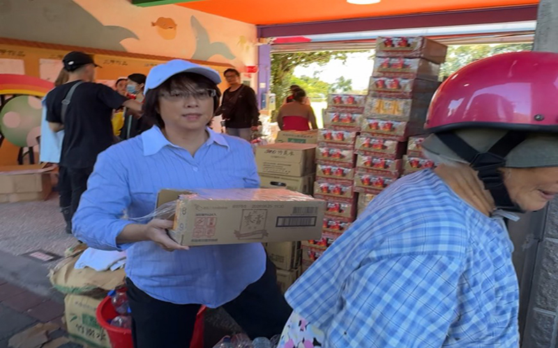 76a18a74c8044f7b86934383e022740b