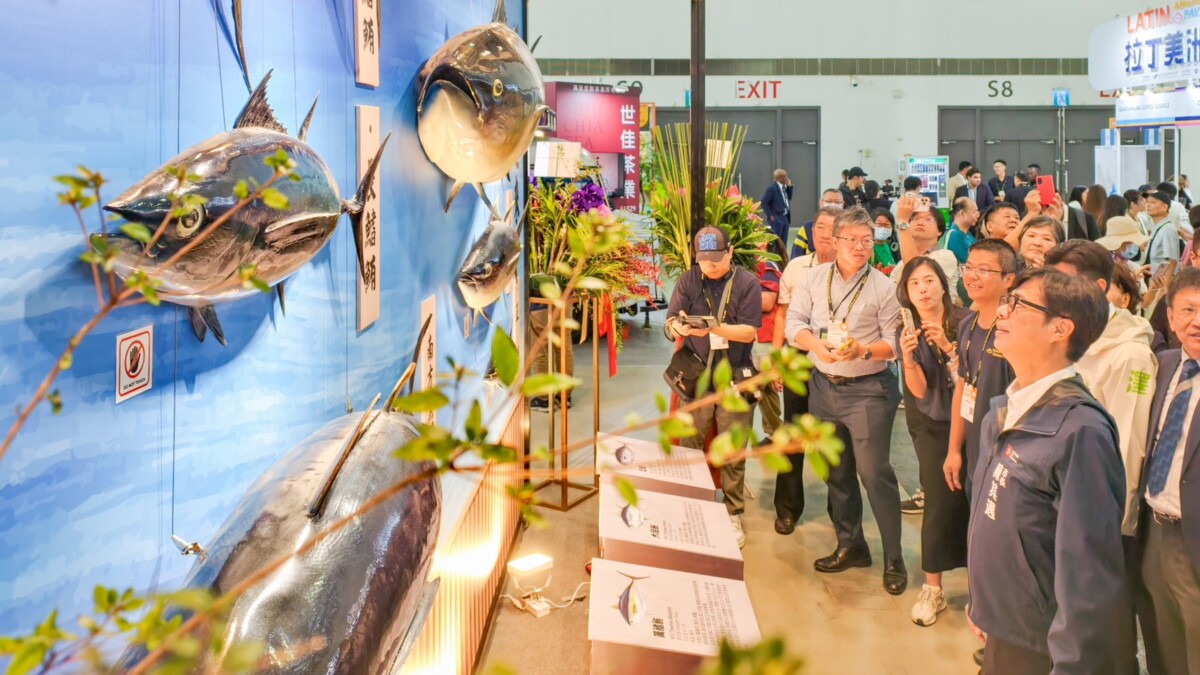 77574894117b4335008dd0e4d09da811