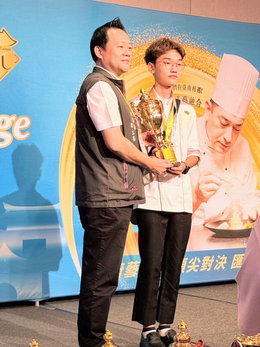 8790f039ccd3e88ad2e103aeabf6ed8f