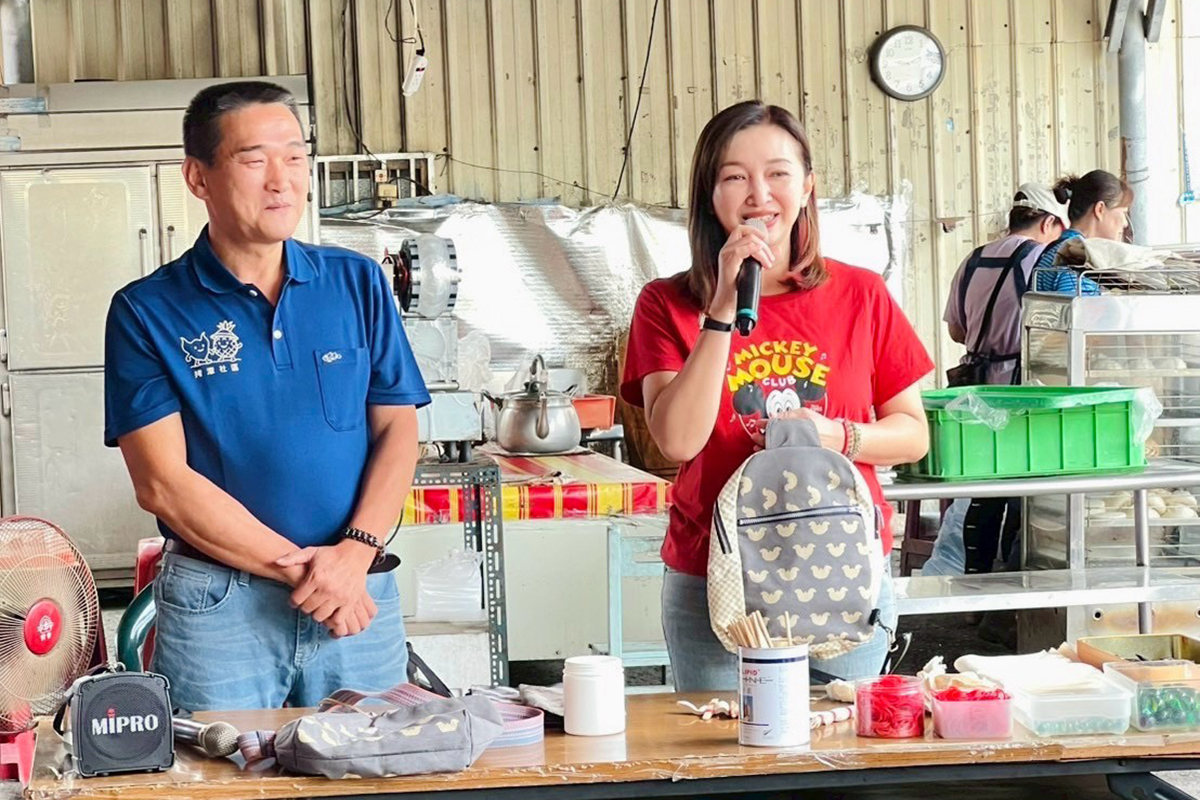 9b37cc6f8294476834f1617bc4ae2172