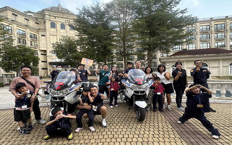 4aff332549a6ab65e1ab618c4aa98656