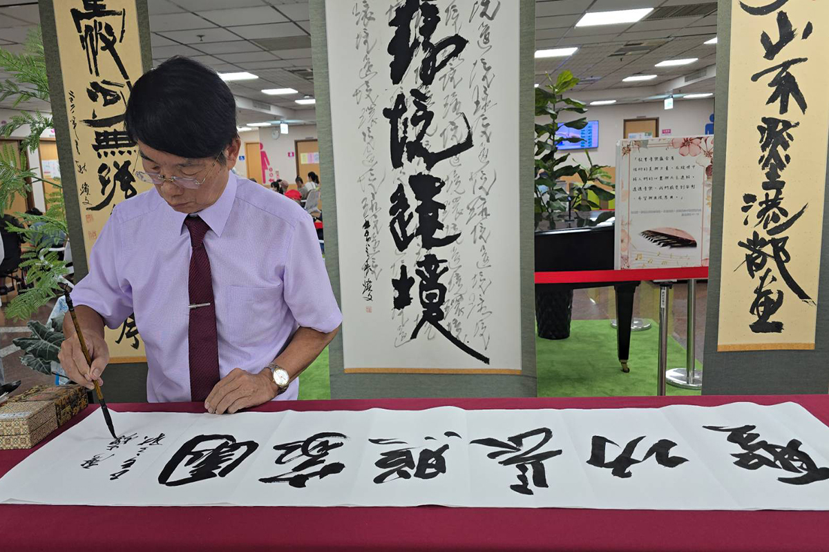 B6628e360dacb1168fa67a1ce8d313cd