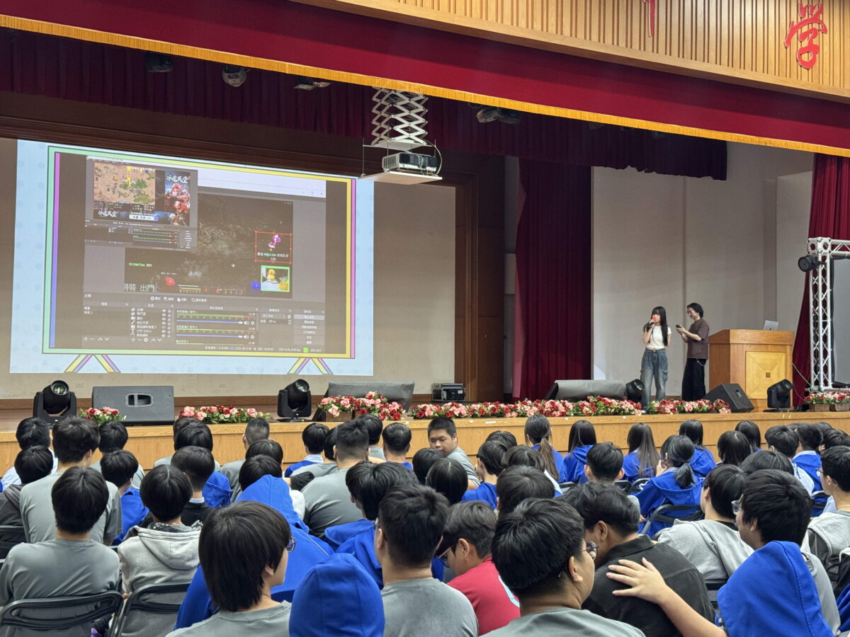 Cfe00591493dda75531d3677eeada4d7