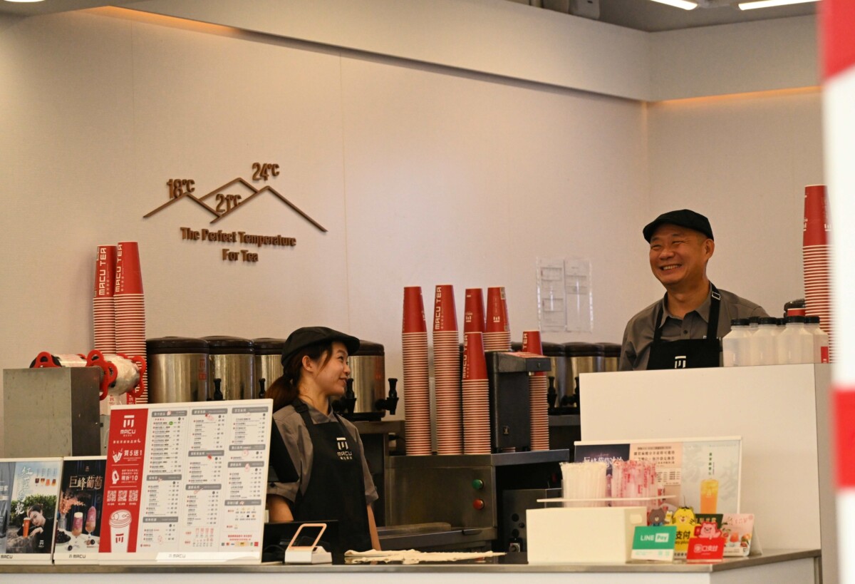 E8071ca160ae4182232837bd2cdcbf3c