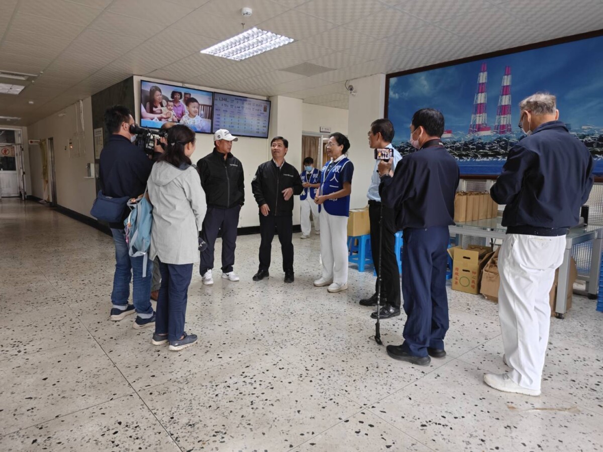 518586450598934fdcf70e2dba18ffe4