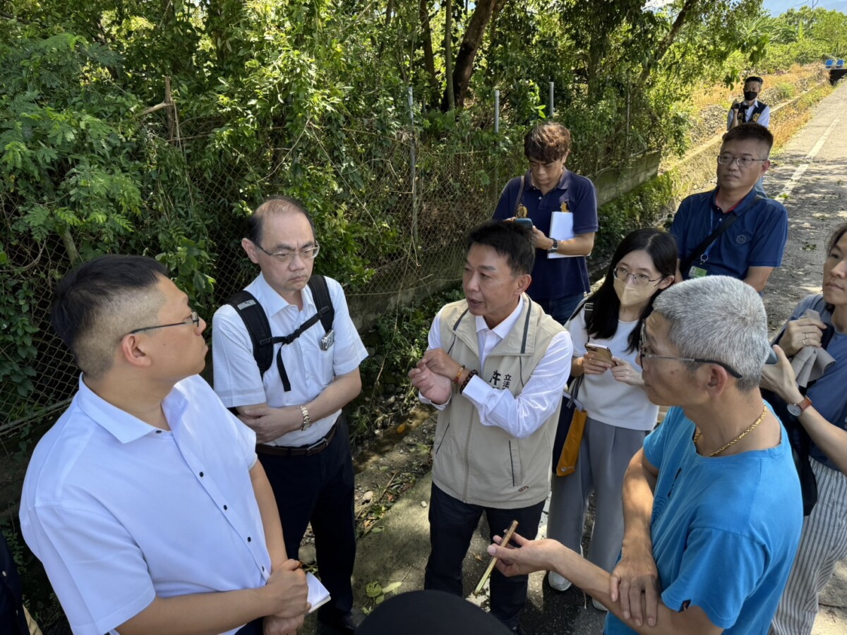 護山護水護高雄 許智傑推動跨部會執法與智慧監測 打造全台最嚴密環境防線 9ad27eebad01115655bba3030505ef72