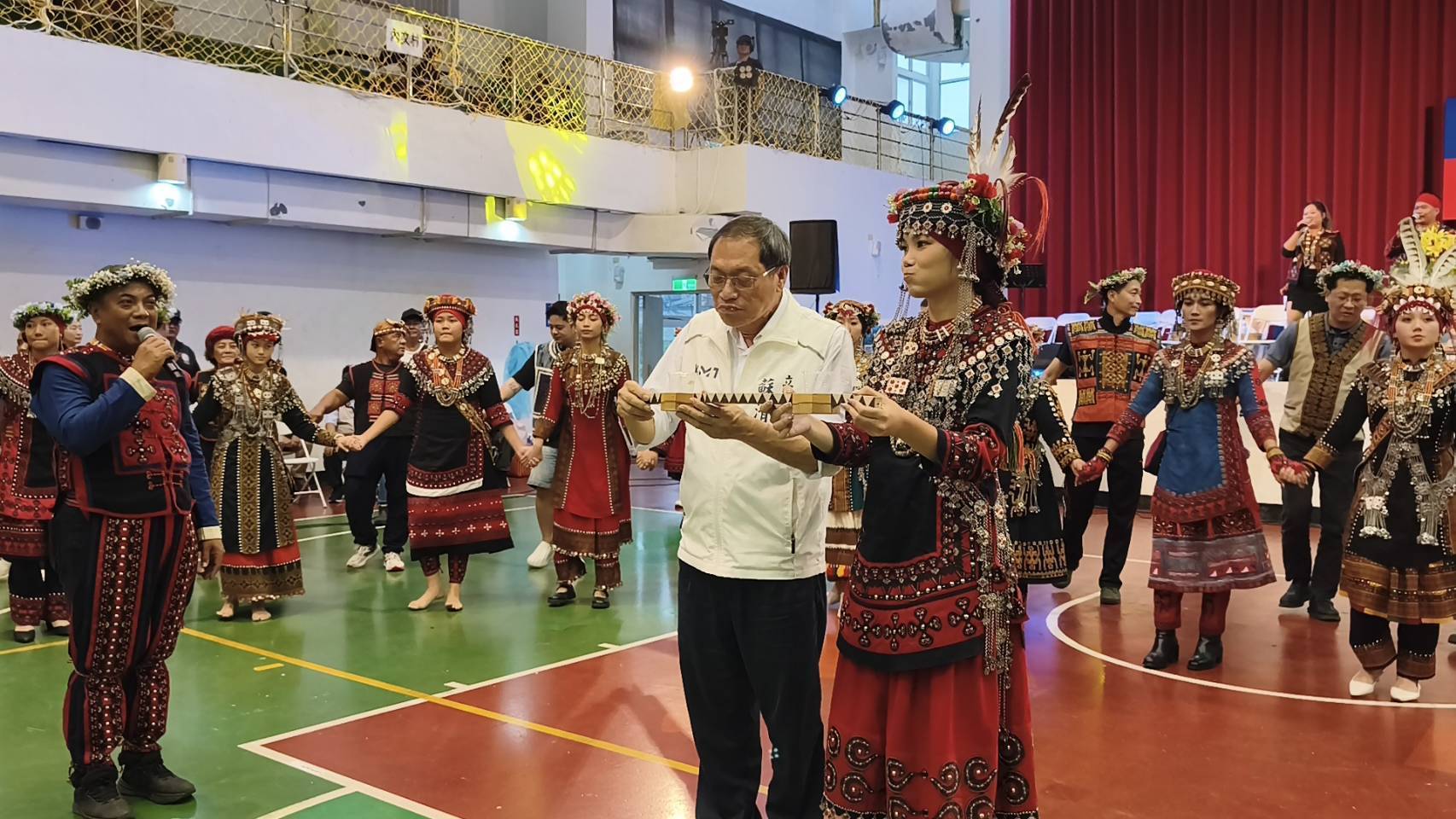 雨中同心挺原鄉　蘇清泉參與小米收穫祭暨運動會力挺基層建設