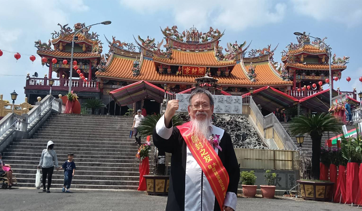 張靜包公廟發表第二波政見　以鐵權市長主張強化法治與政府監督