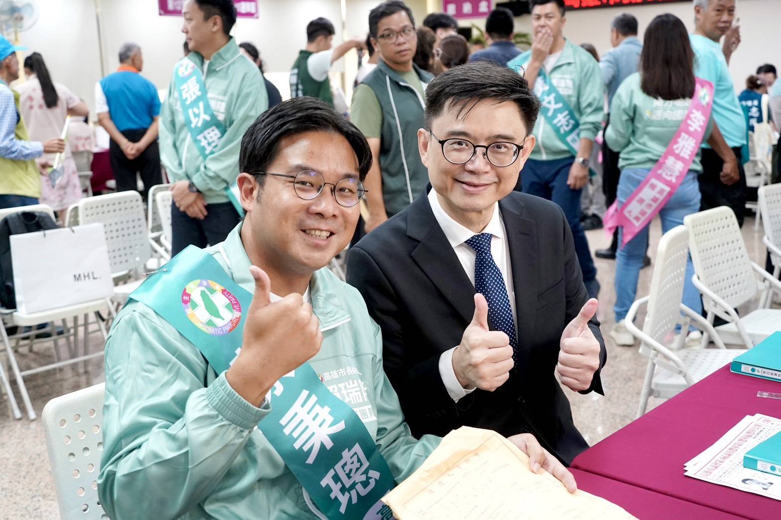 大岡山團結出擊   蔡秉璁與賴瑞隆率隊完成登記　邱志偉子弟兵力拚關鍵第三席